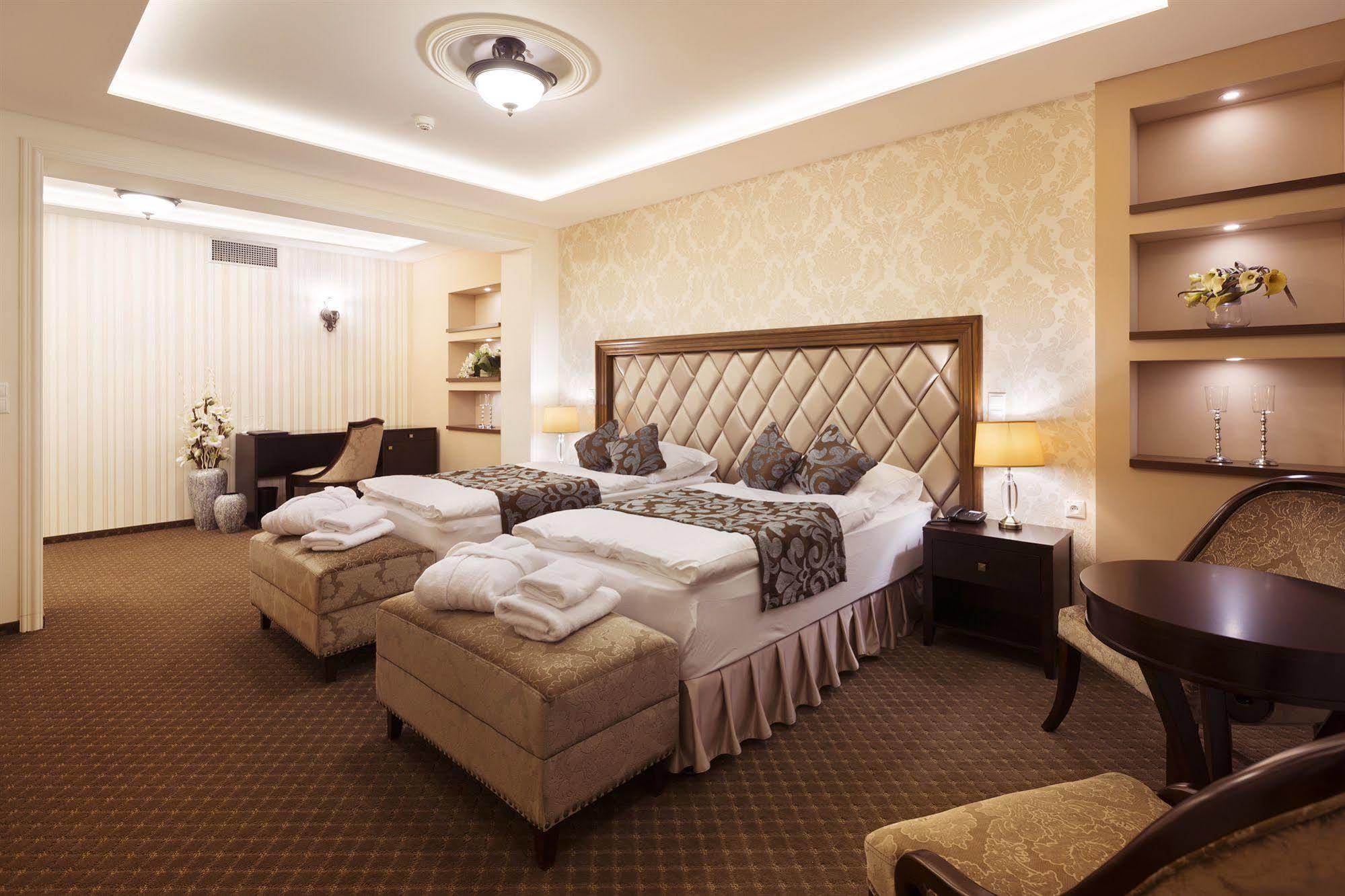 Hotel Dvorana Karlsbad Eksteriør billede